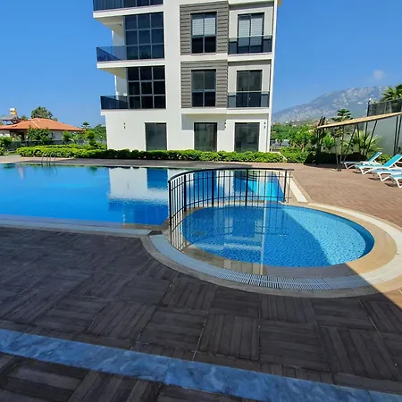 Apartman Dreamy Luxury Duplex With A Special View And 300 Meters Of Private Garden