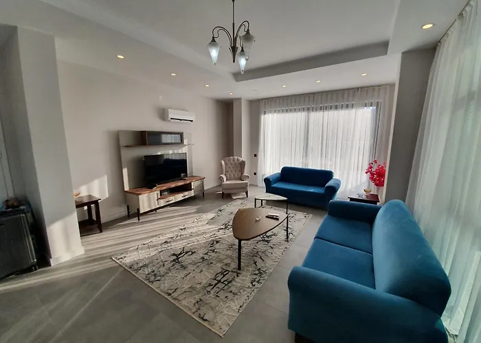 Dreamy Luxury Duplex Villa With A Special View And 300 Meters Of Private Garden Lägenhet *
