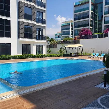 Appartamento Dreamy Luxury Duplex With A Special View And 300 Meters Of Private Garden Alanya