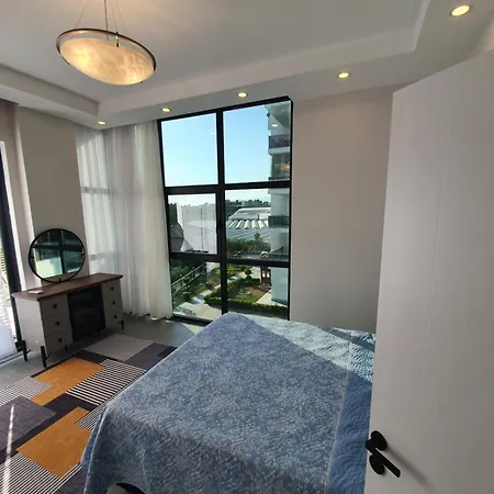 Dream Luxury In Royal Park Apartment *