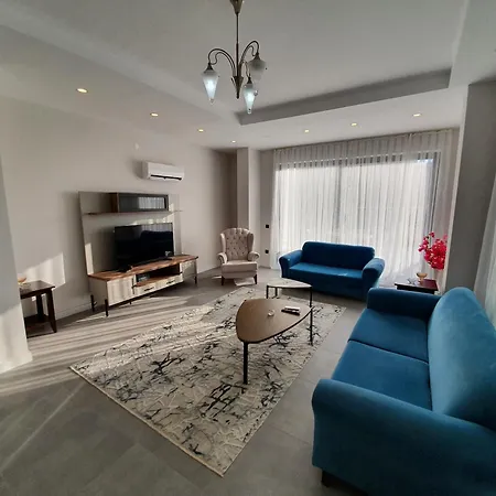Dream Luxury In Royal Park Apartment *
