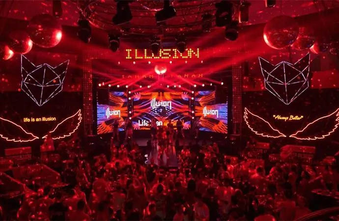 Dreamy Luxury Duplex With A Special View And 300 Meters Of Private Garden Appartement Alanya