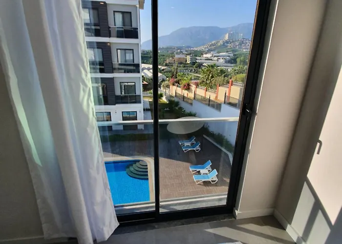 Dreamy Luxury Duplex With A Special View And 300 Meters Of Private Garden * Alanya
