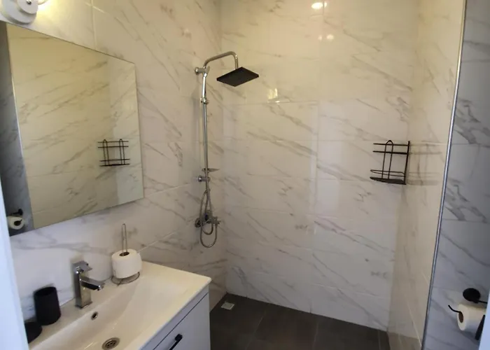 Dreamy Luxury Duplex With A Special View And 300 Meters Of Private Garden Appartement