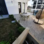 Dreamy Luxury Duplex With A Special View And 300 Meters Of Private Garden Apartamento Alanya