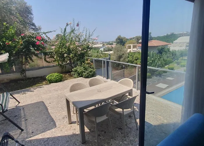 Dreamy Luxury Duplex Villa With A Special View And 300 Meters Of Private Garden Daire Alanya